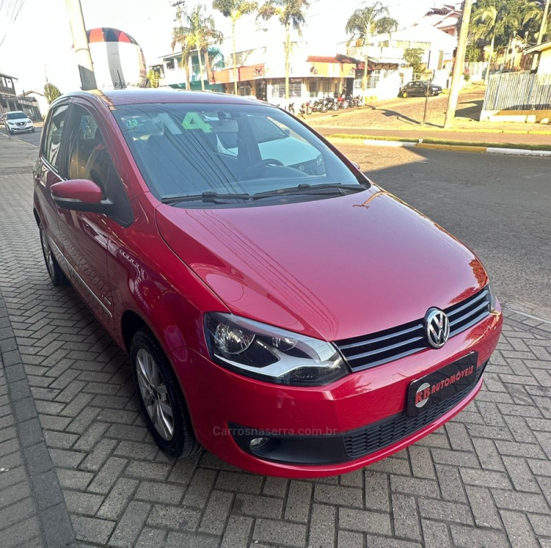 FOX 1.6 MI HIGHLINE 8V FLEX 4P MANUAL - 2014 - PAROBé
