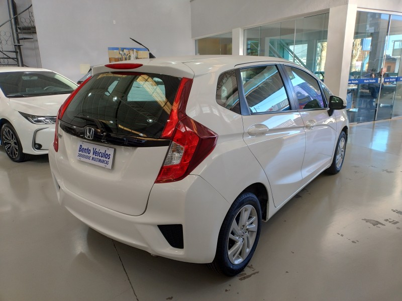 FIT 1.5 LX 16V FLEX 4P MANUAL - 2015 - BENTO GONçALVES