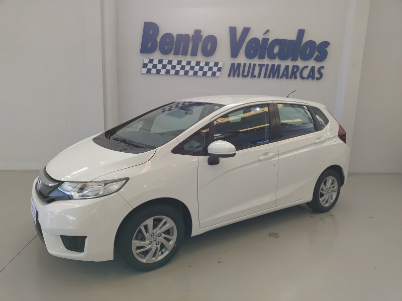 FIT 1.5 LX 16V FLEX 4P MANUAL - 2015 - BENTO GONçALVES