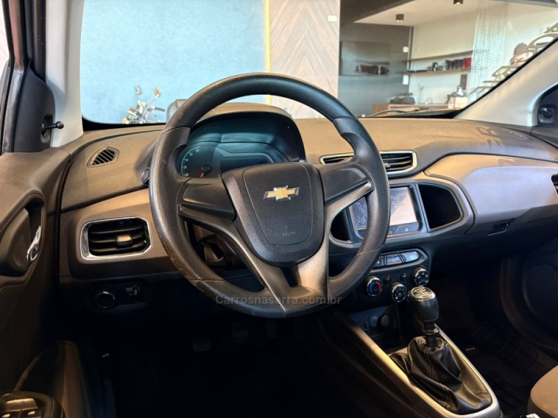 PRISMA 1.4 MPFI LT 8V FLEX 4P MANUAL - 2015 - CAMPO BOM