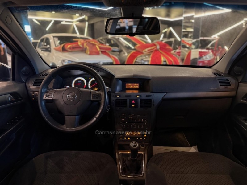 VECTRA 2.0 MPFI GT HATCH 8V FLEX 4P MANUAL - 2009 - NOVO HAMBURGO