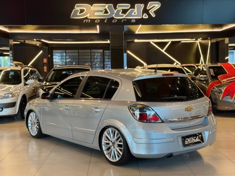 VECTRA 2.0 MPFI GT HATCH 8V FLEX 4P MANUAL - 2009 - NOVO HAMBURGO
