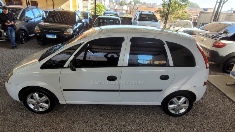 MERIVA 1.8 MPFI 8V GASOLINA 4P MANUAL - 2003 - CAXIAS DO SUL