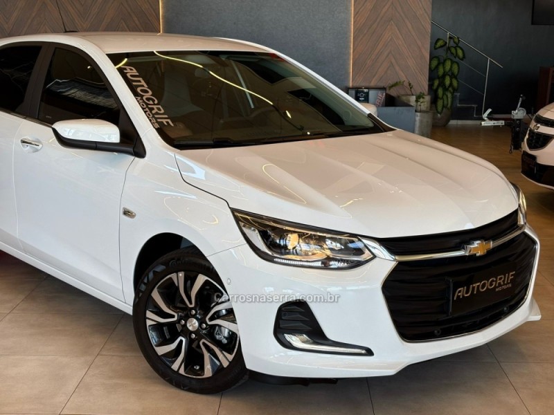 ONIX 1.0 PREMIER II 12V TURBO FLEX 4P AUTOMÁTICO - 2025 - CAMPO BOM