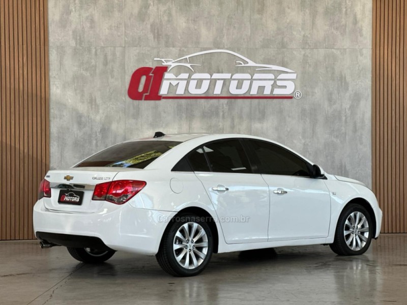 CRUZE 1.8 LT 16V FLEX 4P AUTOMÁTICO - 2015 - NOVO HAMBURGO