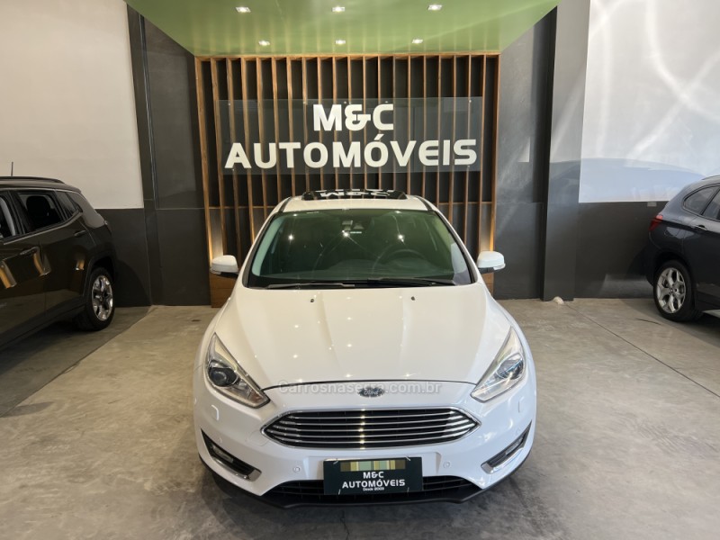 FOCUS 2.0 TITANIUM FASTBACK 16V FLEX 4P AUTOMÁTICO - 2016 - CAXIAS DO SUL