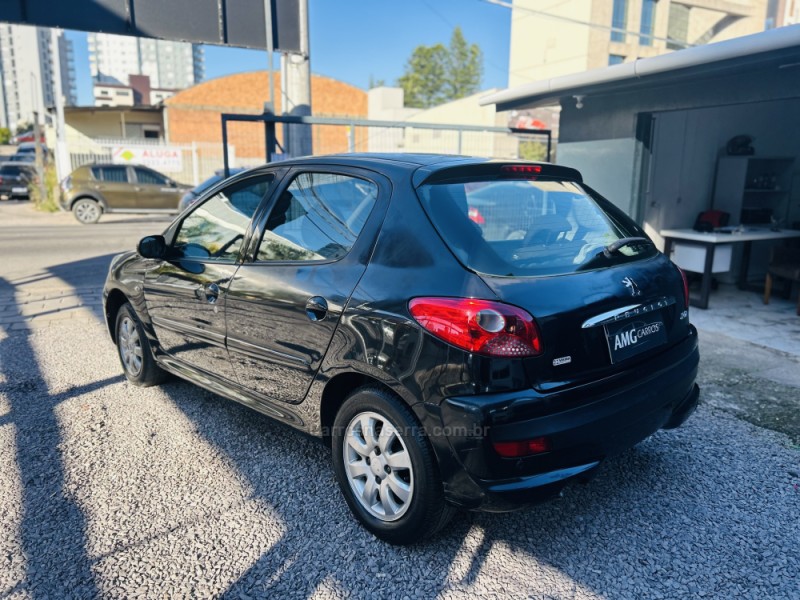 207 1.4 XR SPORT 8V FLEX 4P MANUAL - 2010 - CAXIAS DO SUL