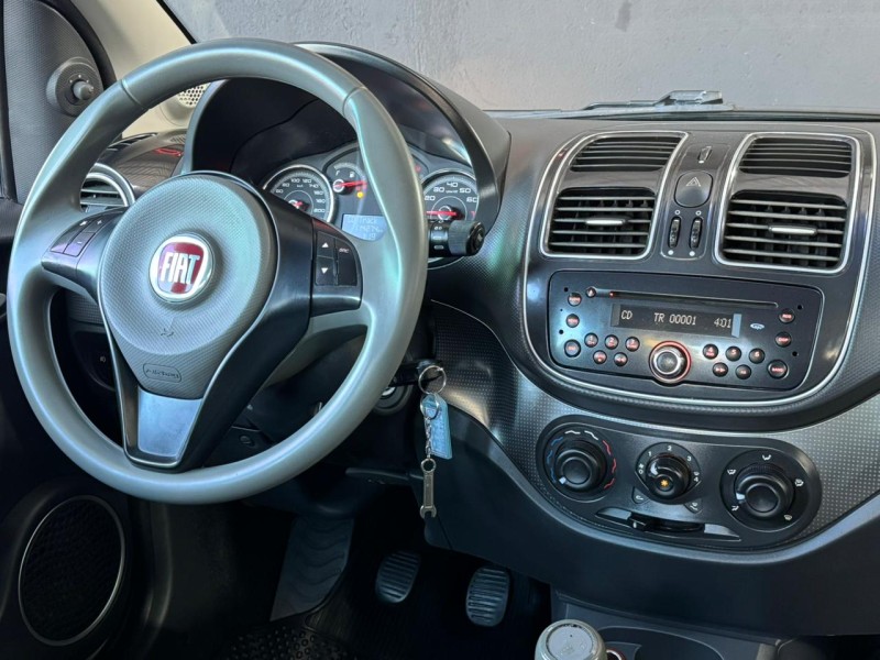 GRAND SIENA 1.4 MPI ATTRACTIVE 8V FLEX 4P MANUAL - 2013 - CAXIAS DO SUL