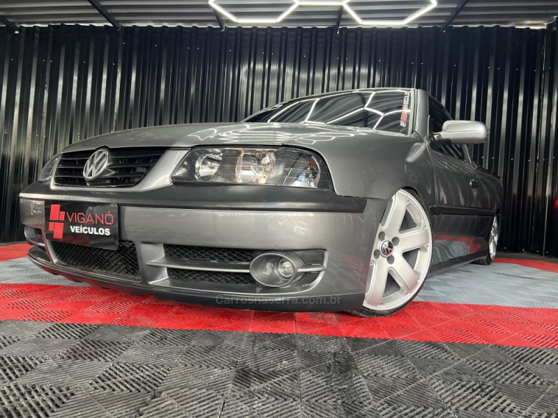 SAVEIRO 1.6 MI SUPER SURF CS 8V GASOLINA 2P MANUAL G.III - 2005 - CAXIAS DO SUL