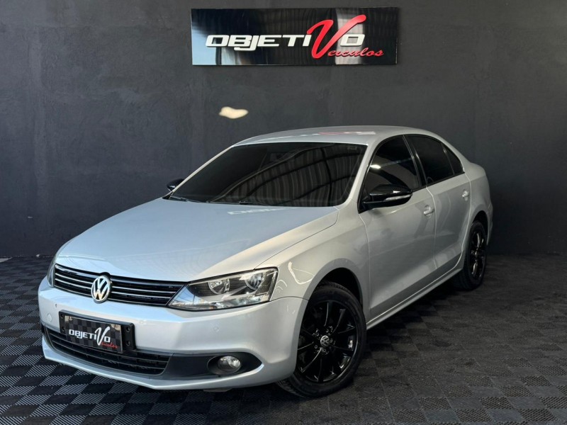 JETTA 2.0 COMFORTLINE FLEX 4P TIPTRONIC - 2012 - CAXIAS DO SUL