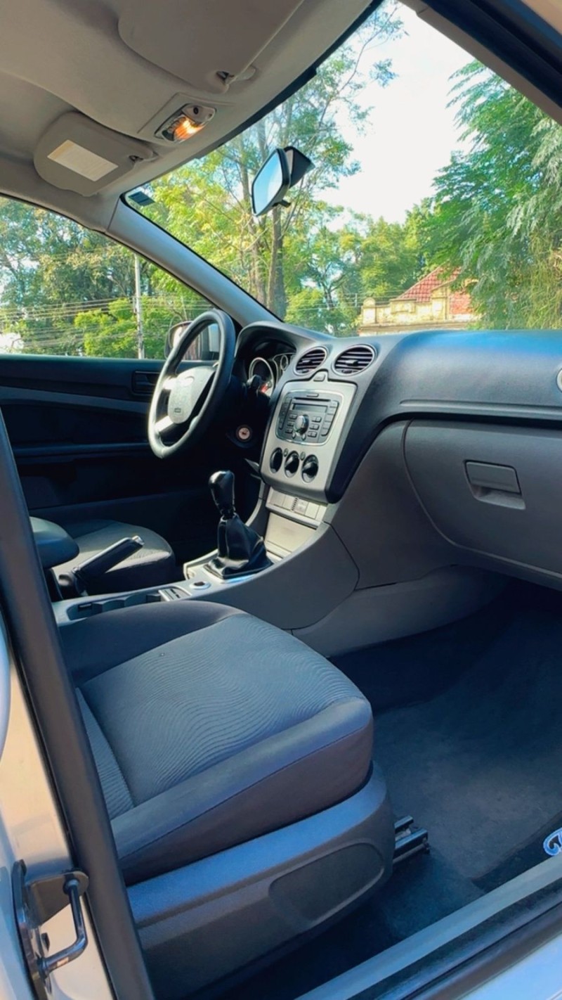 FOCUS 1.6 GLX 8V FLEX 4P MANUAL - 2013 - SãO SEBASTIãO DO CAí