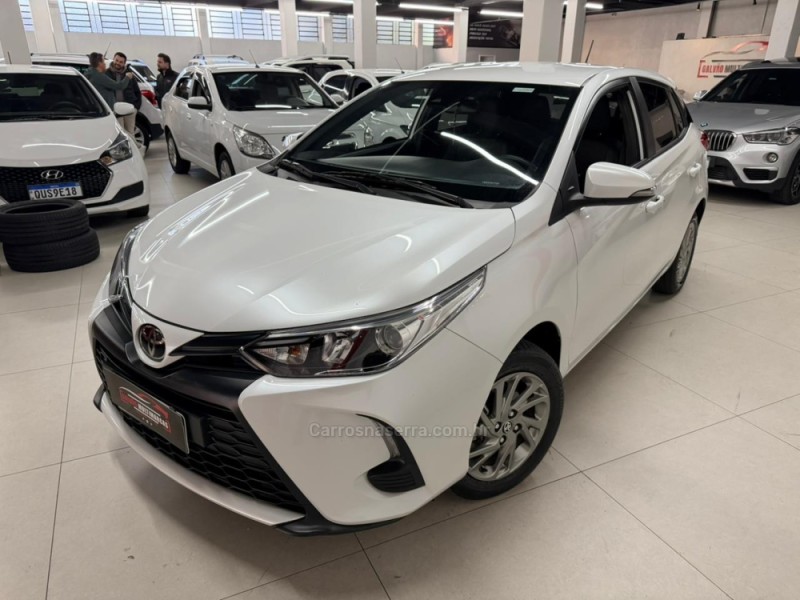 YARIS 1.5 XS CONNECT 16V FLEX 4P AUTOMÁTICO - 2025 - CAXIAS DO SUL