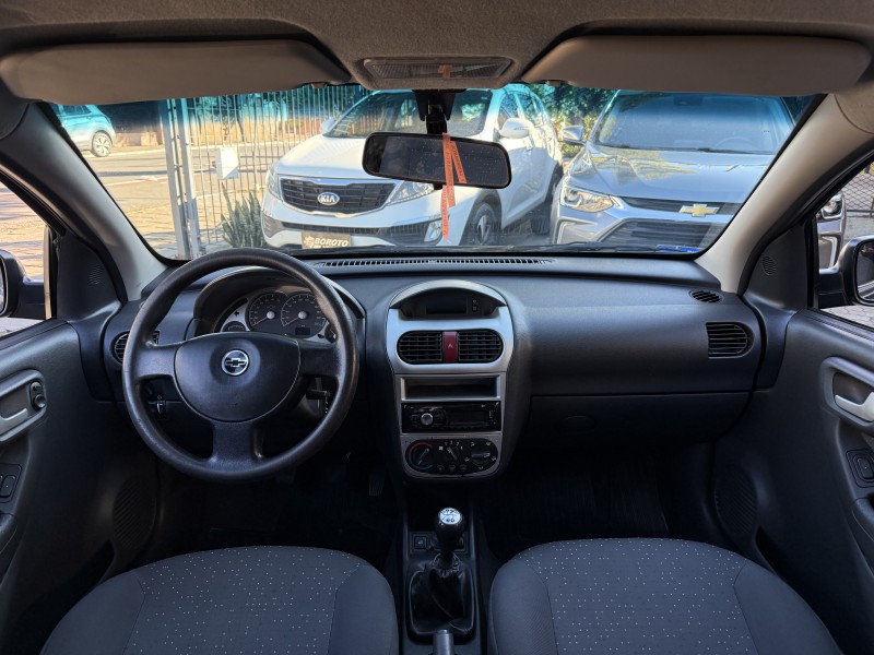 CORSA 1.4 MPFI PREMIUM 8V FLEX 4P MANUAL - 2009 - BENTO GONçALVES