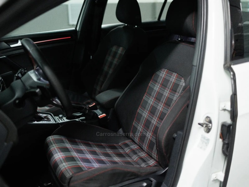 GOLF 2.0 TSI GTI 16V TURBO GASOLINA 4P AUTOMÁTICO - 2015 - PORTO ALEGRE