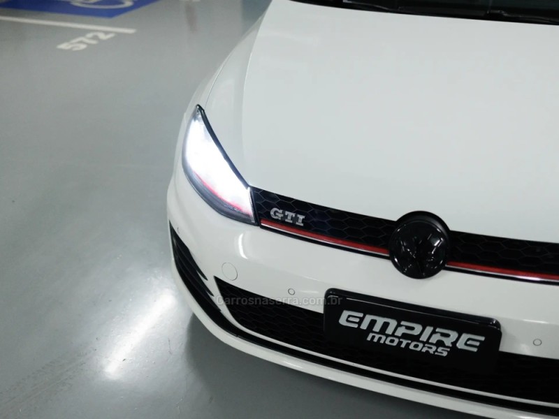 GOLF 2.0 TSI GTI 16V TURBO GASOLINA 4P AUTOMÁTICO - 2015 - PORTO ALEGRE