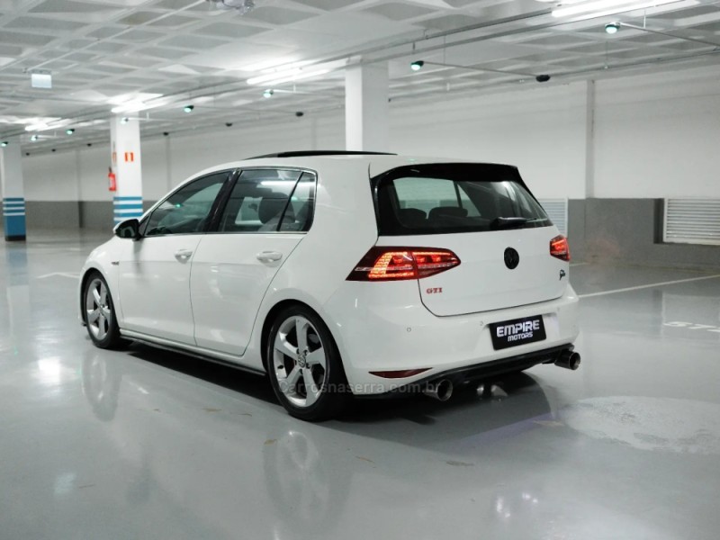 GOLF 2.0 TSI GTI 16V TURBO GASOLINA 4P AUTOMÁTICO - 2015 - PORTO ALEGRE