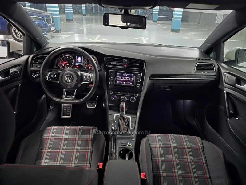 GOLF 2.0 TSI GTI 16V TURBO GASOLINA 4P AUTOMÁTICO - 2015 - PORTO ALEGRE