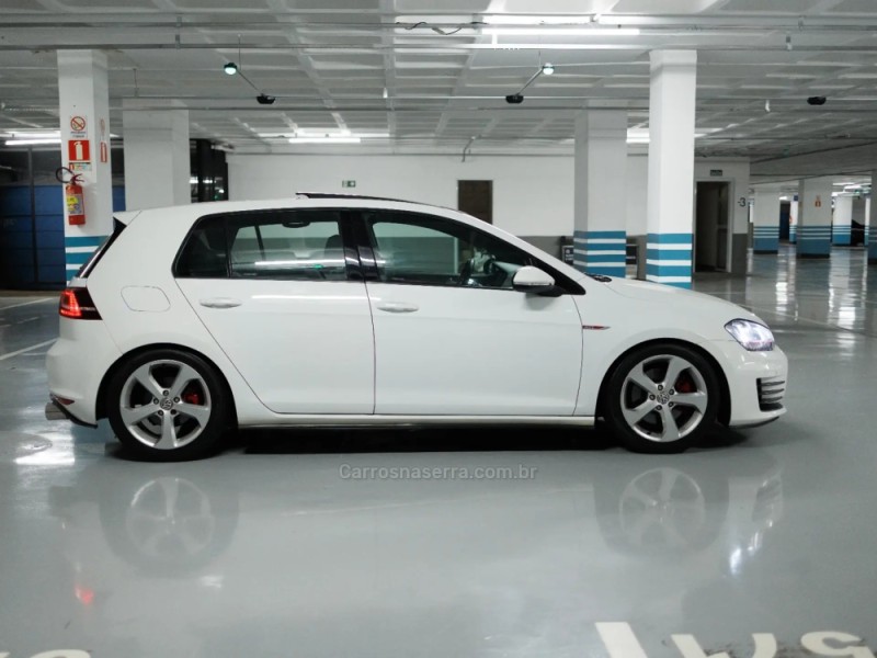GOLF 2.0 TSI GTI 16V TURBO GASOLINA 4P AUTOMÁTICO - 2015 - PORTO ALEGRE