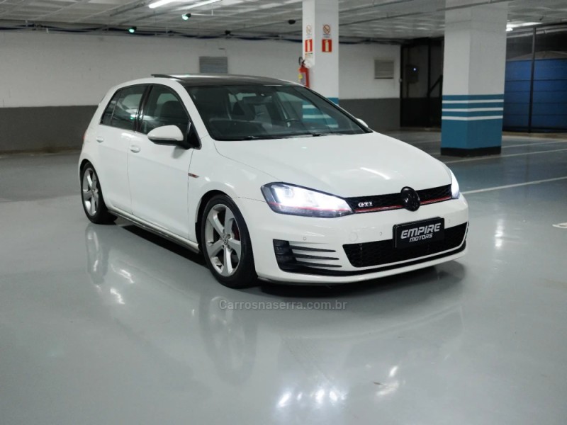 GOLF 2.0 TSI GTI 16V TURBO GASOLINA 4P AUTOMÁTICO - 2015 - PORTO ALEGRE