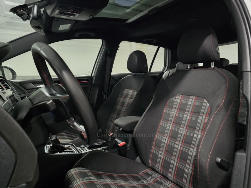 GOLF 2.0 TSI GTI 16V TURBO GASOLINA 4P AUTOMÁTICO - 2015 - PORTO ALEGRE