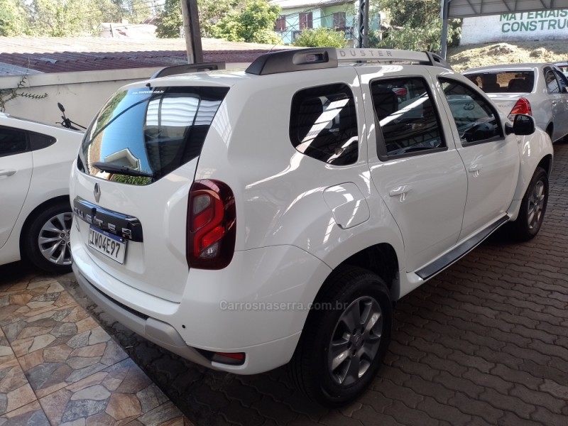 DUSTER 1.6 DYNAMIQUE 4X2 16V FLEX 4P MANUAL - 2016 - CAXIAS DO SUL