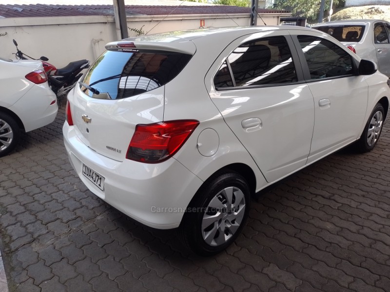 ONIX 1.4 MPFI LT 8V FLEX 4P MANUAL - 2013 - CAXIAS DO SUL