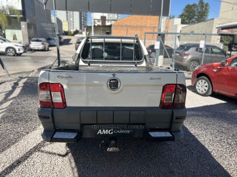 STRADA 1.4 MPI WORKING CS 8V FLEX 2P MANUAL - 2013 - CAXIAS DO SUL