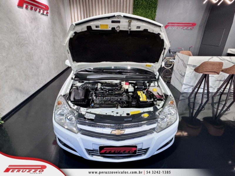 VECTRA 2.0 MPFI ELEGANCE 8V FLEX 4P MANUAL - 2011 - NOVA PRATA