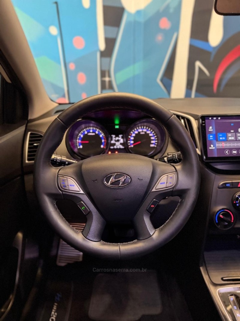 HB20S 1.6 COMFORT PLUS 16V FLEX 4P AUTOMÁTICO - 2015 - NOVO HAMBURGO