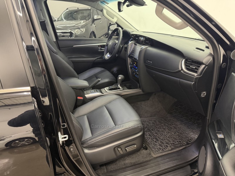 HILUX SW4 2.8 SRX 4X4 16V TURBO INTERCOOLER DIESEL 4P AUTOMÁTICO - 2022 - CAXIAS DO SUL