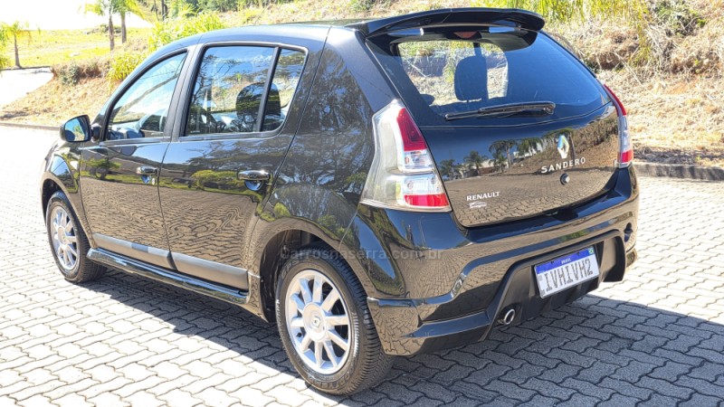 SANDERO 1.6 PRIVILÉGE 8V FLEX 4P MANUAL - 2014 - SãO MARCOS