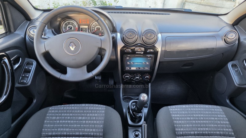 SANDERO 1.6 PRIVILÉGE 8V FLEX 4P MANUAL - 2014 - SãO MARCOS