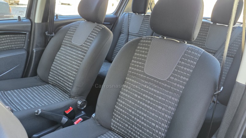 SANDERO 1.6 PRIVILÉGE 8V FLEX 4P MANUAL - 2014 - SãO MARCOS