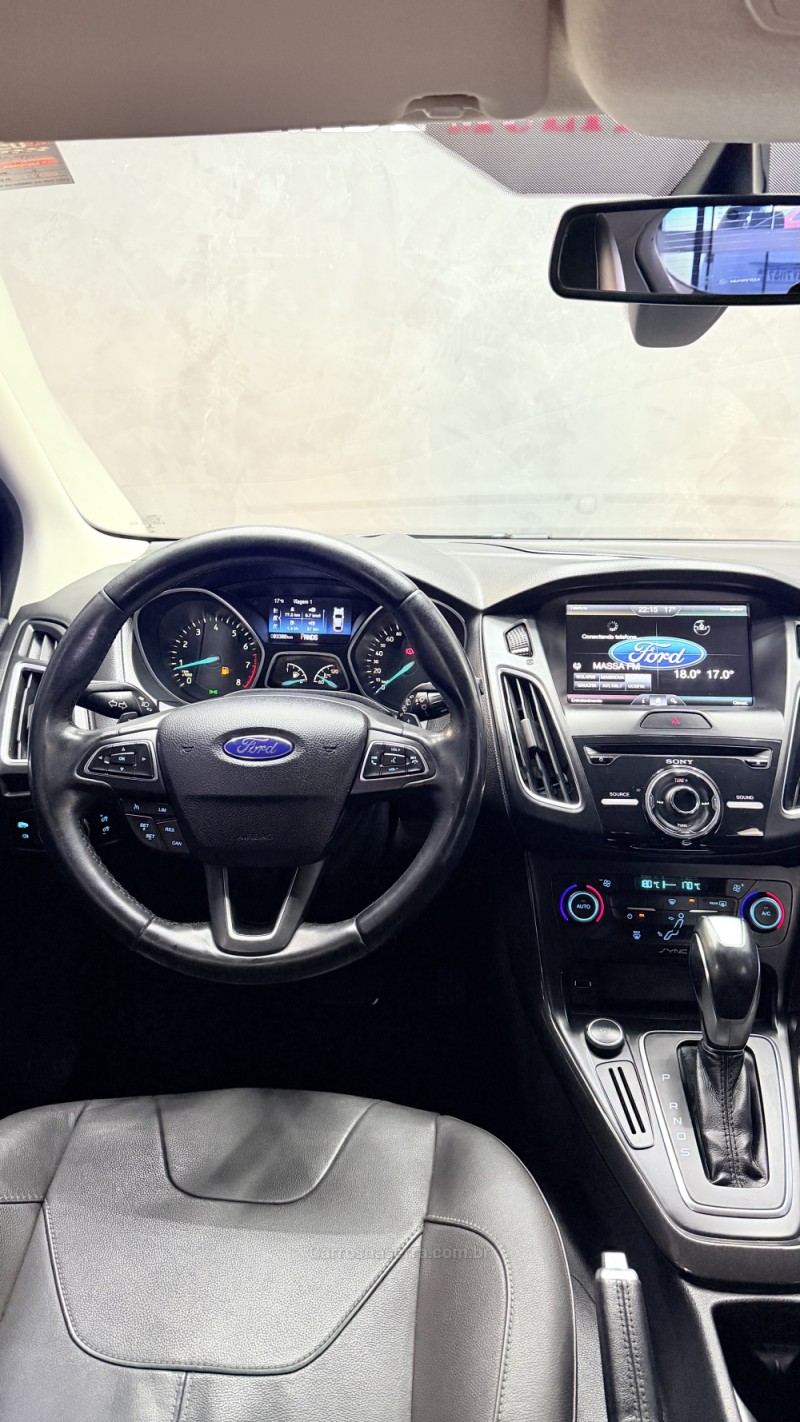 FOCUS 2.0 TITANIUM HATCH 16V FLEX 4P AUTOMÁTICO - 2016 - CAXIAS DO SUL