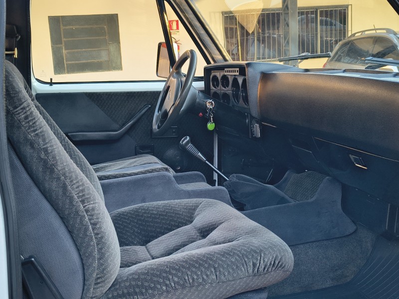 D20 4.0 CONQUEST CS 8V DIESEL 2P MANUAL - 1992 - CAXIAS DO SUL