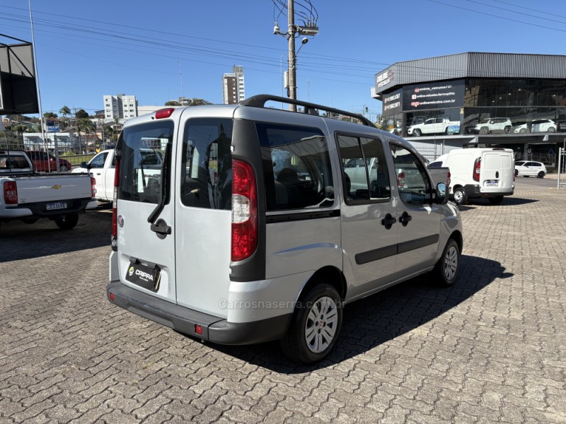 DOBLÓ 1.8 MPI ESSENCE 16V FLEX 4P MANUAL - 2012 - FARROUPILHA