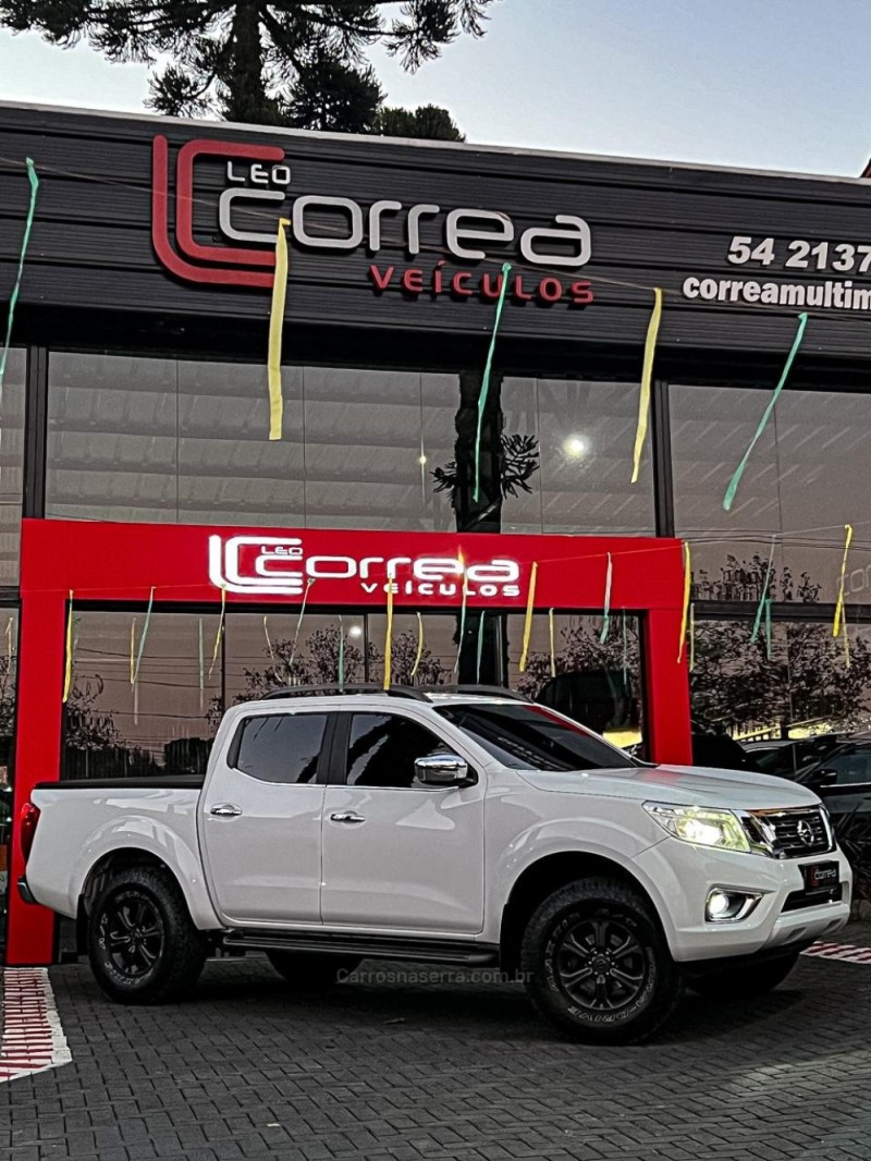 frontier 2.3 le 4x4 cd bi turbo diesel 4p automatico 2017 canela