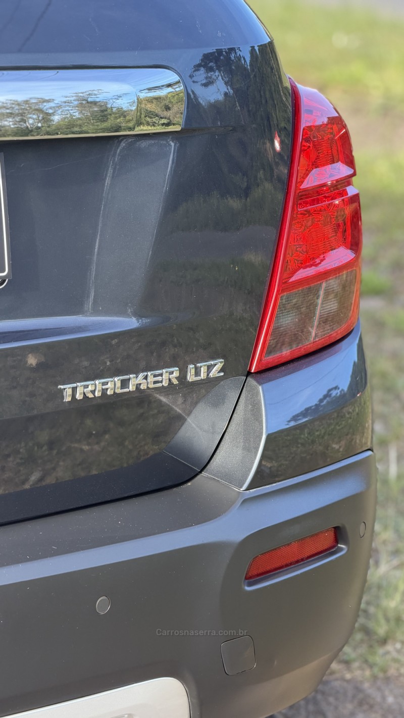 TRACKER 1.8 MPFI LTZ 4X2 16V FLEX 4P AUTOMÁTICO - 2014 - CAXIAS DO SUL