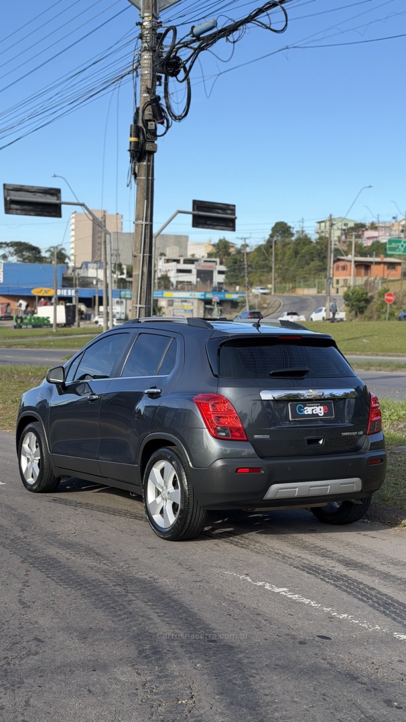 TRACKER 1.8 MPFI LTZ 4X2 16V FLEX 4P AUTOMÁTICO - 2014 - CAXIAS DO SUL