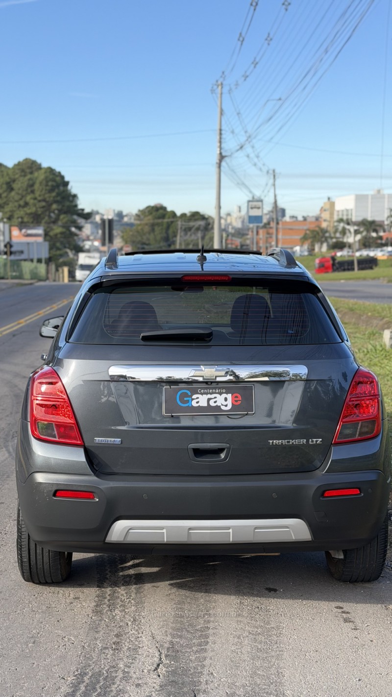 TRACKER 1.8 MPFI LTZ 4X2 16V FLEX 4P AUTOMÁTICO - 2014 - CAXIAS DO SUL