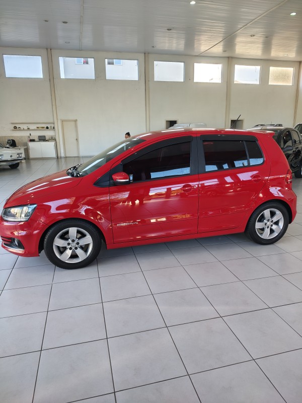 FOX 1.0 MPI COMFORTLINE 12V FLEX 4P MANUAL - 2017 - FARROUPILHA