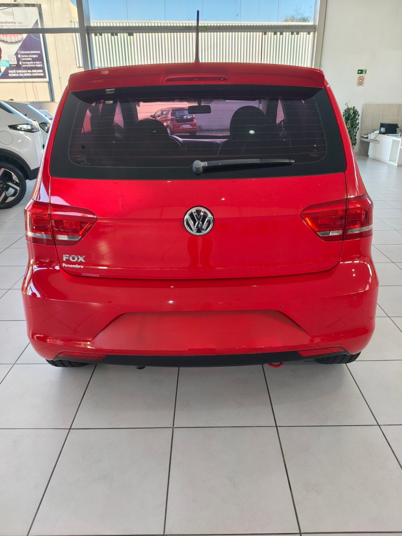 FOX 1.0 MPI COMFORTLINE 12V FLEX 4P MANUAL - 2017 - FARROUPILHA