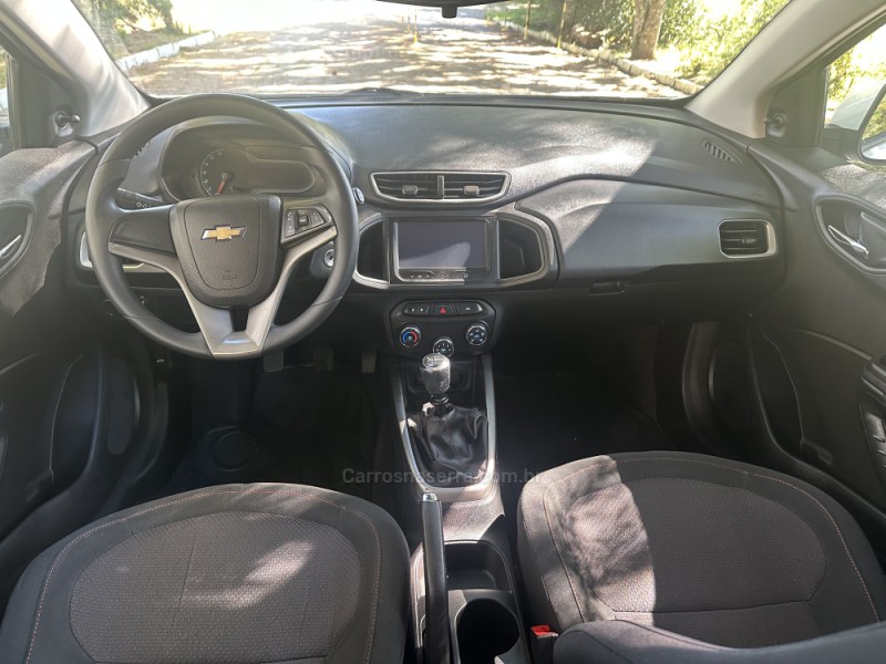 ONIX 1.4 MPFI LT 8V FLEX 4P MANUAL - 2016 - NOVA PRATA
