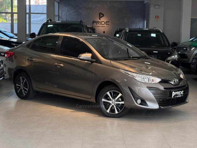 yaris 1.5 xs connect sedan 16v flex 4p automatico 2020 caxias do sul