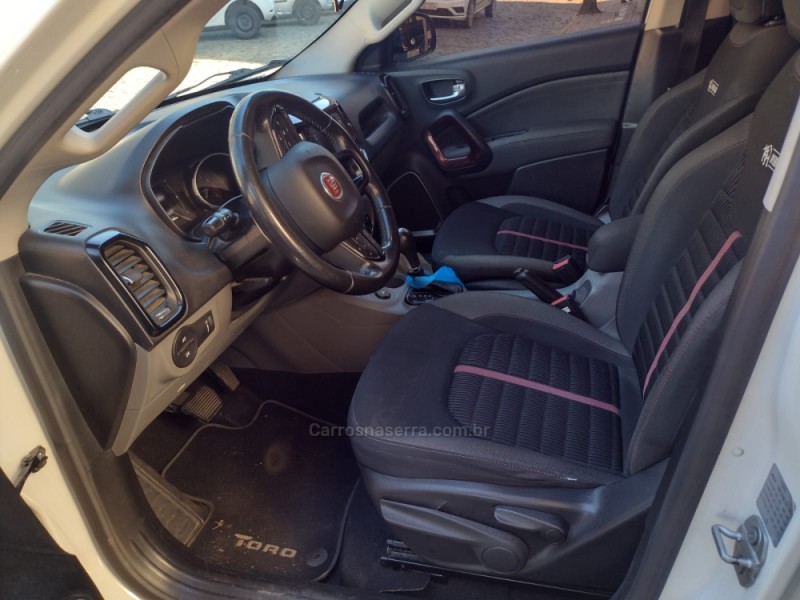 TORO 1.8 16V EVO FLEX FREEDOM AUTOMÁTICO - 2017 - BENTO GONçALVES