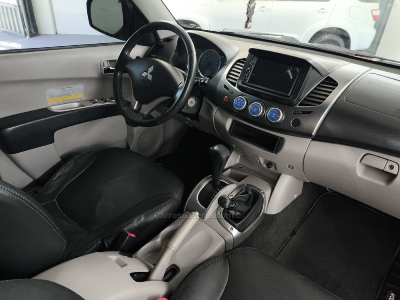 L200 TRITON 3.5 HPE 4X4 CD V6 24V FLEX 4P AUTOMÁTICO - 2009 - CAXIAS DO SUL