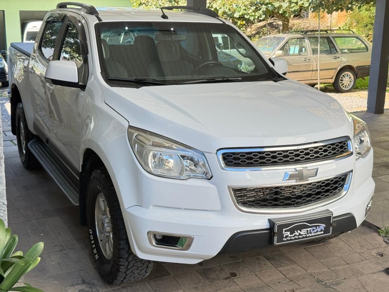 S10 2.8 LT 4X4 CD 16V TURBO DIESEL 4P AUTOMÁTICO - 2015 - FARROUPILHA