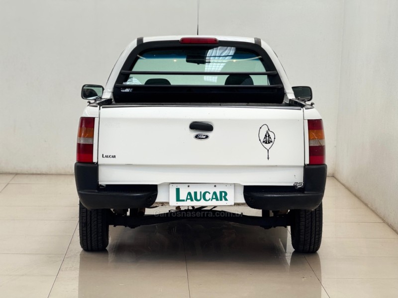 COURIER 1.6 L 8V FLEX MANUAL - 2007 - CASCA
