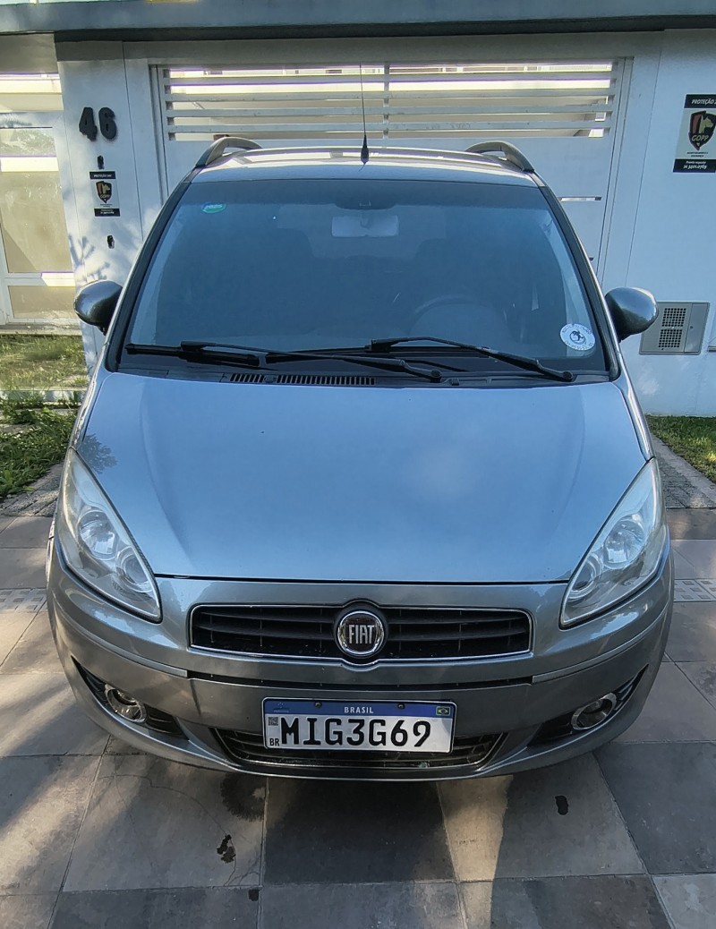 IDEA 1.4 MPI ATTRACTIVE 8V FLEX 4P MANUAL - 2011 - FARROUPILHA