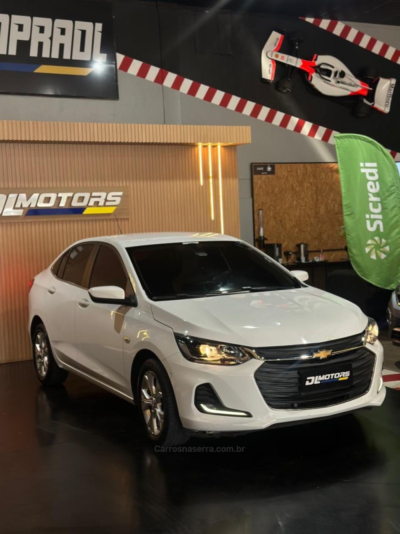 ONIX 1.0 TURBO FLEX RS 4P AUTOMÁTICO - 2021 - LAJEADO